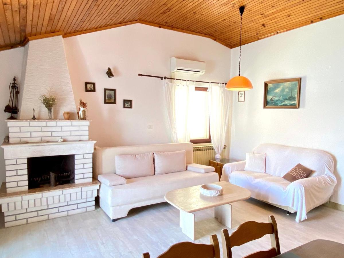 Guesthouse Gradina Ловиште Экстерьер фото